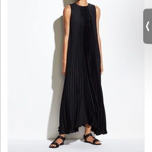 Vince dress brand new without tag.